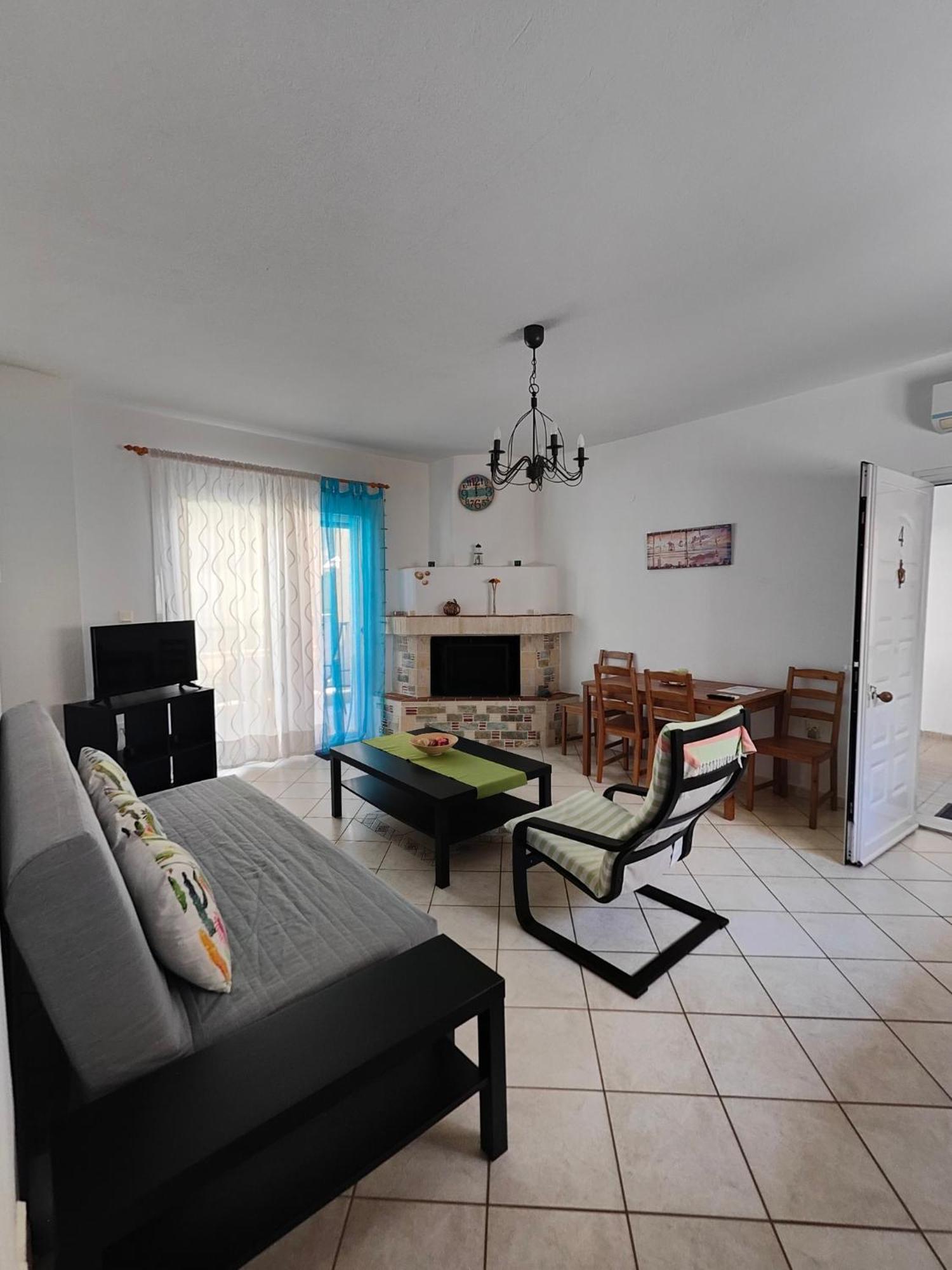Roses Rt Apartments Skioni II 尼尔斯吉尼 外观 照片