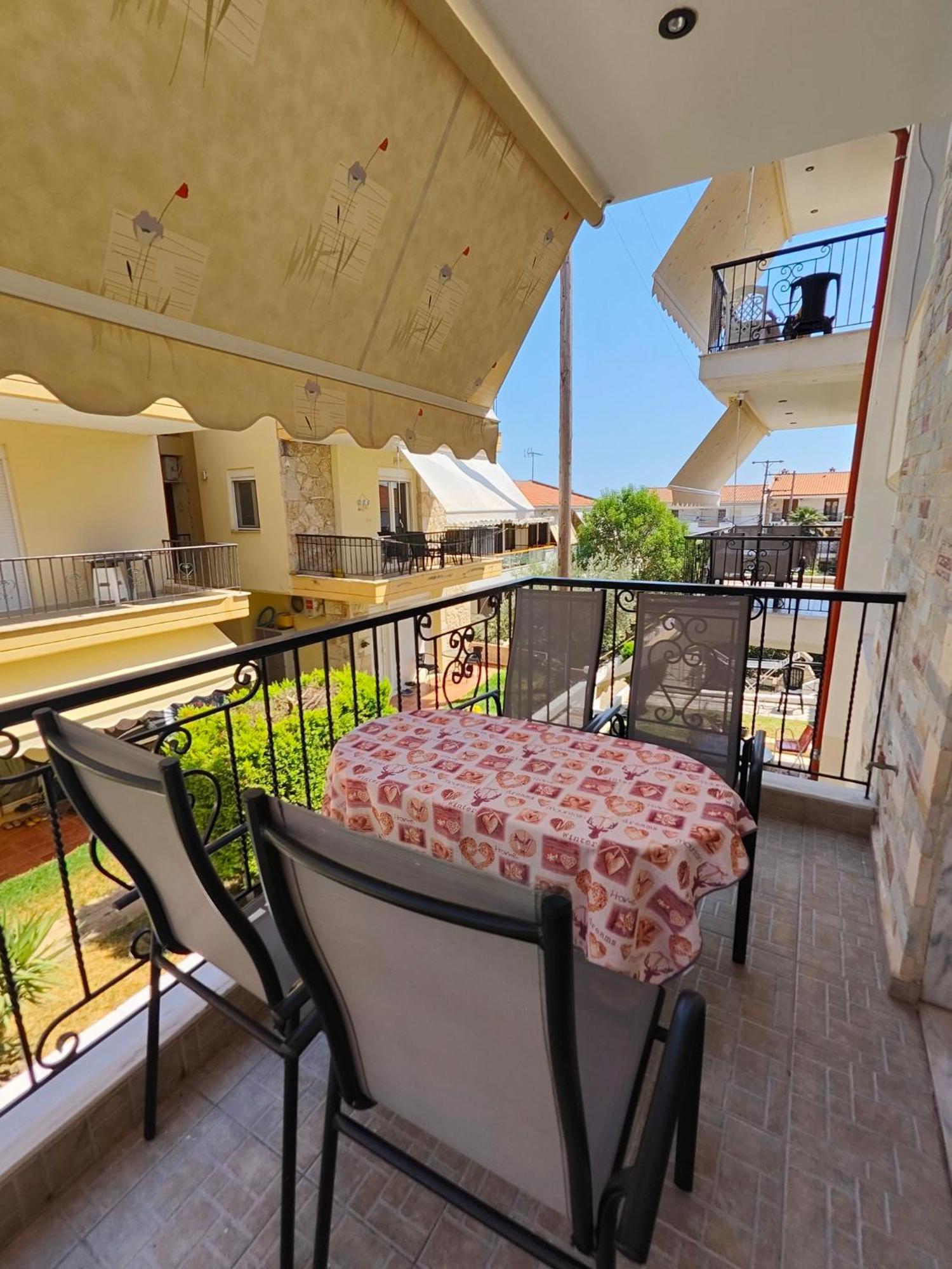 Roses Rt Apartments Skioni II 尼尔斯吉尼 外观 照片